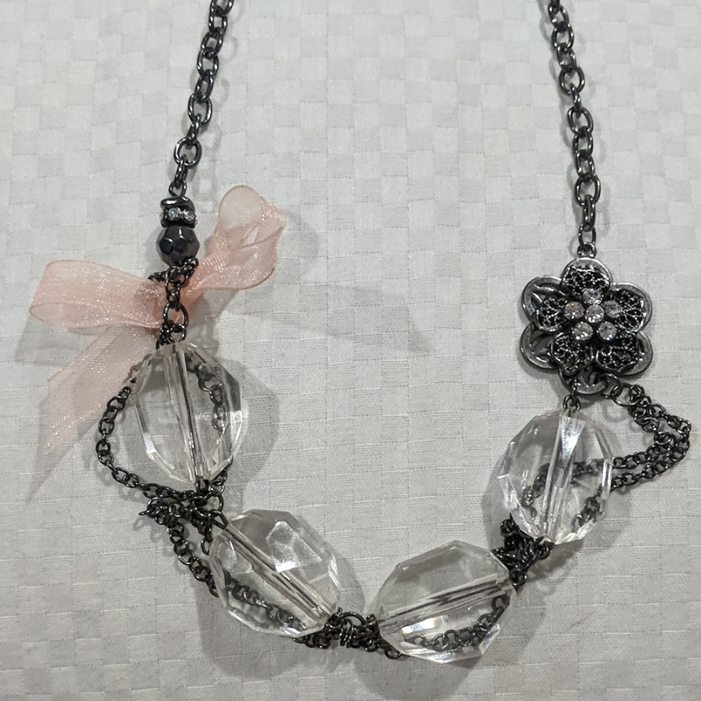 Necklace - Picture 2 of 6